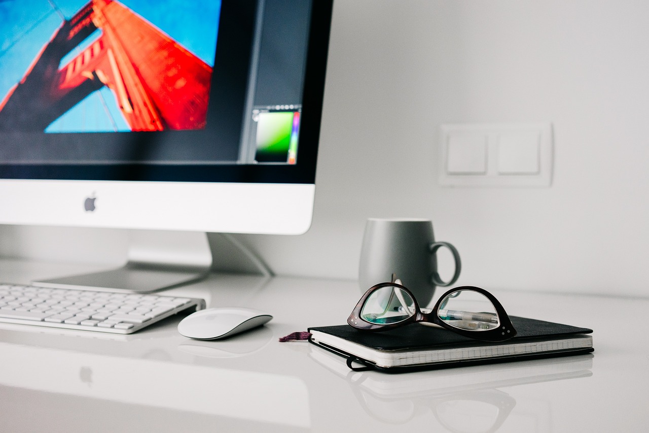 How To Start A Remote Career From Home That Keeps You Productive